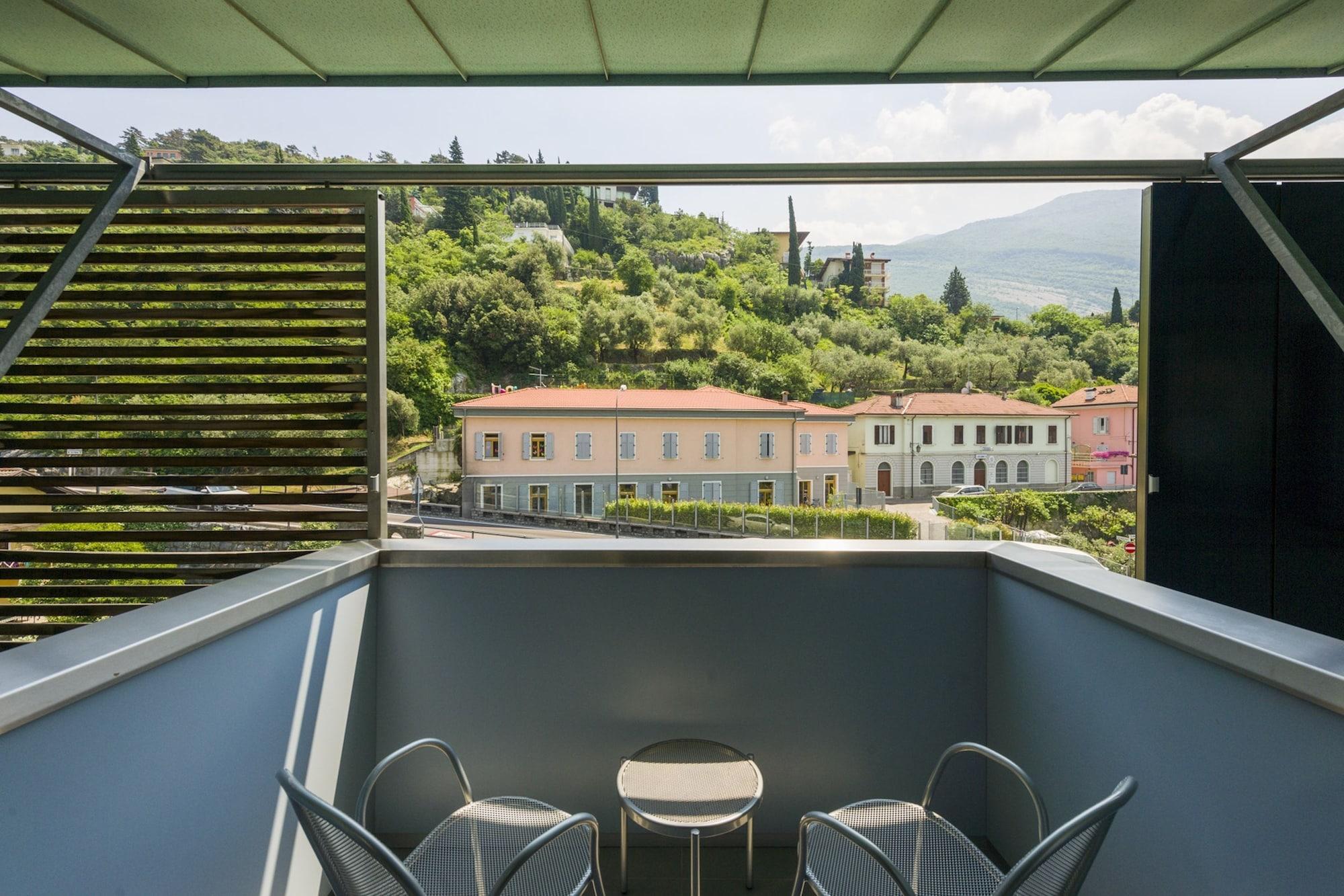 Caravel Bike Hotel Torbole Sul Garda Chambre photo