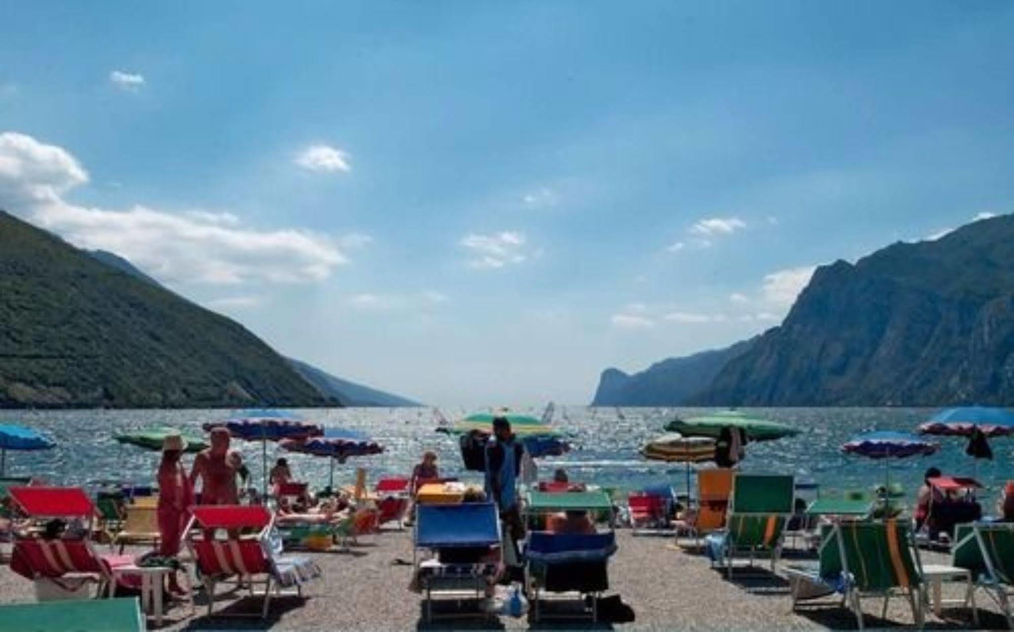 Caravel Bike Hotel Torbole Sul Garda Extérieur photo